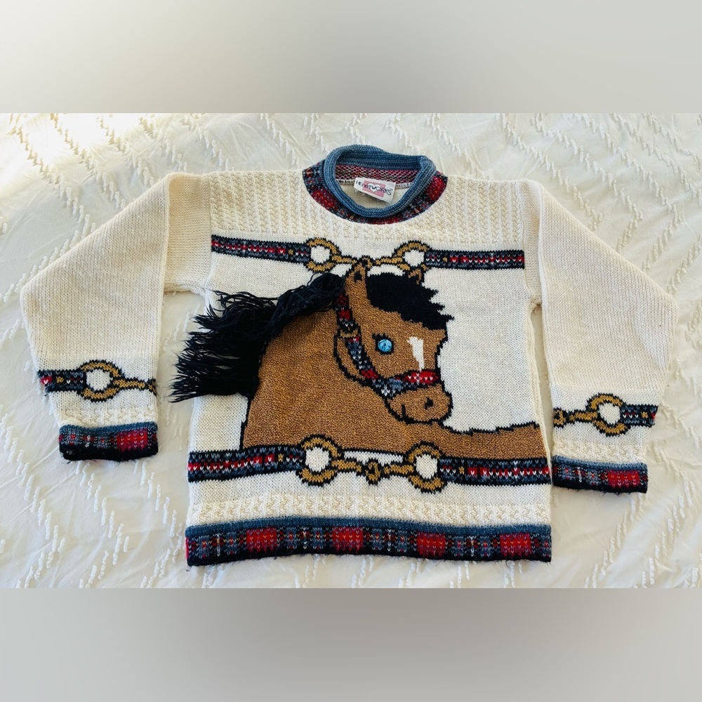 Vintage 80’s White Heartworks Horse Sweater, Girls Size 5-6